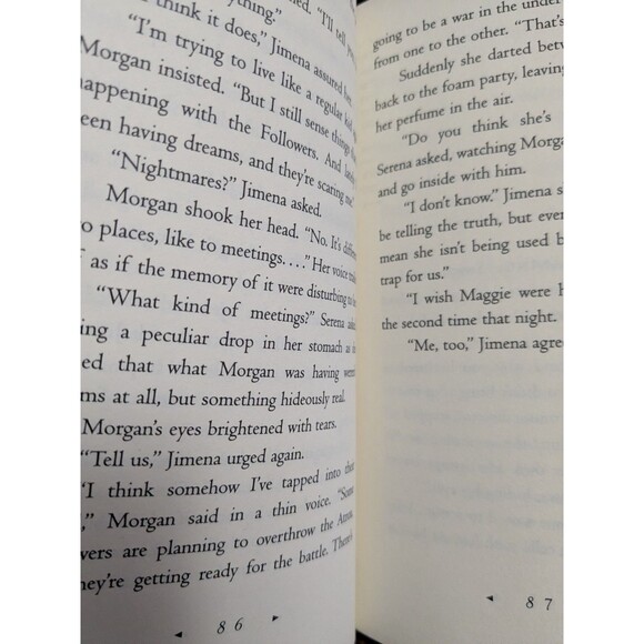 Possession (Daughters of the Moon #8) - Hardcover By Ewing, Lynne - V - Picture 4 of 6